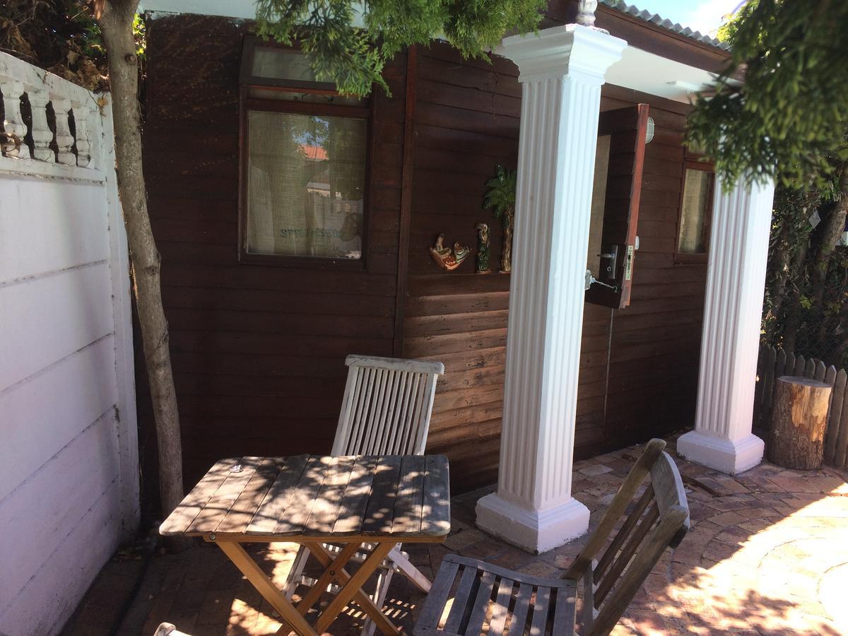 Leo'S Den Bed & Breakfast Vishoek Exterior foto